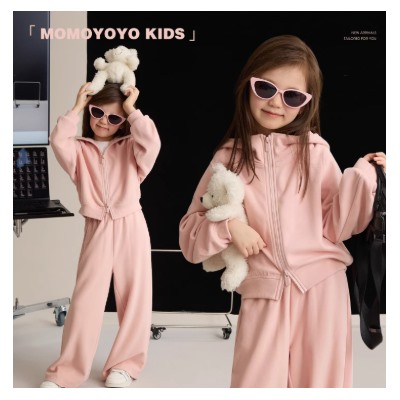 Спортивный костюм для девочек. Тренд этого сезона