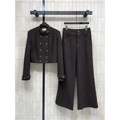 Костюм люкс