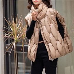 Тренд 2025 года  Женская утеплённая безрукавка