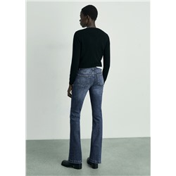 Jeans flare tiro bajo