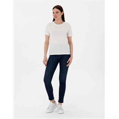 Beyaz Regular Fit Bisiklet Yaka Basic Tişört