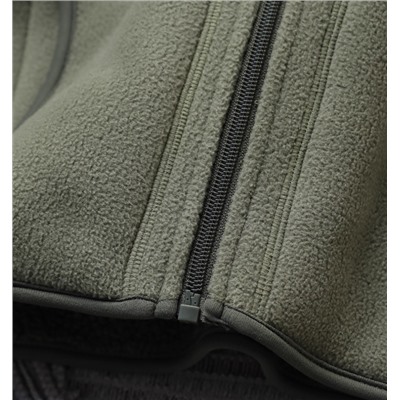 Флисовая кофта с капюшоном