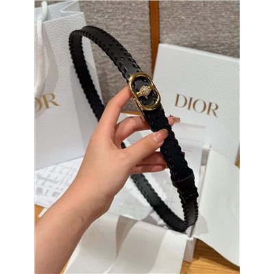 Женский кожаный ремень со стразами   DIO*R  Montaign*e Juli*e