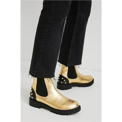 Botines biker oro tachuelas
