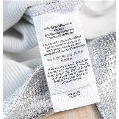 Стильная женская футболка с ярким покрытием   ДКН*АЙ