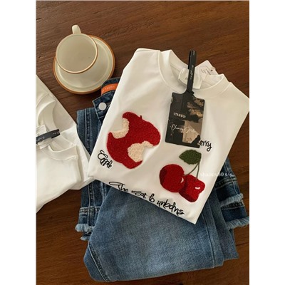 Стильная футболка с яркой вышивкой ягод и фруктов 🍒