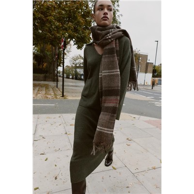 SOFT-TOUCH KNIT MIDI SKIRT