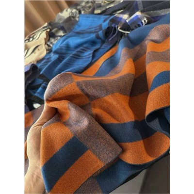 Шерстяной шарф унисекс, этикетки надрезаны