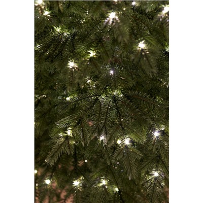 Ель искусственная Аркадия с лампочками 2,25 м