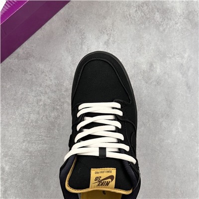 Повседневные кроссовки Nik*e SB Dunk Low