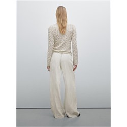 Technical trousers with darts