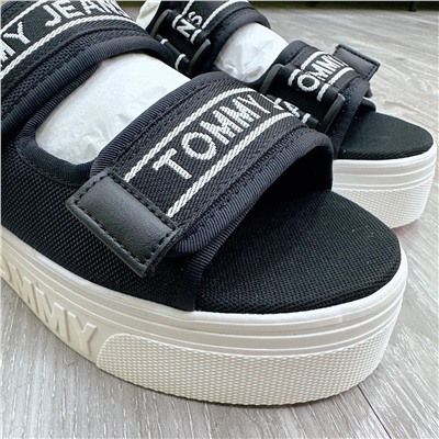 Шлёпанцы на платформе Tomm*y Jean*s