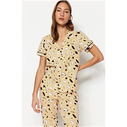 TRENDYOLMİLLA Şeftali Biyeli Grafik Baskılı Pamuklu Gömlek-Pantolon Örme Pijama Takımı THMSS19IP0037