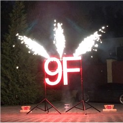Фейерверк-шоу: огненные буквы + парковый фейерверк