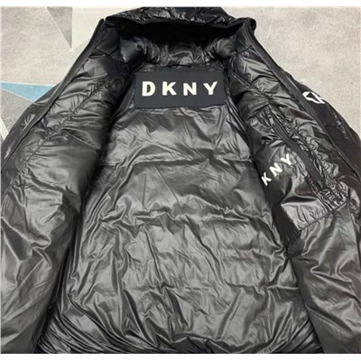 Мужские куртки DKNY - оригинал, стоковый магазин Пишут, что сезон зима 🤔 но зная американскую зиму - для нас это холодная осень/теплая зима, но точно не до -15)