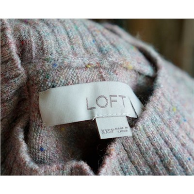 Мягкий свитер Loft  Большемерит, см таблицу размеров