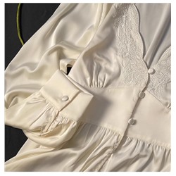 Французская легкая роскошная ночная сорочка высокого класса на пуговицах с кружевными вставками из 100% -го шелка