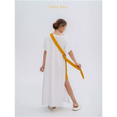 Домашнее платье белое с желтой сумкой