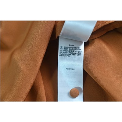 Шикарная блузка из высококачественного шелка с V-образным вырезом, декоративным бантом и длинными рукавами. Экспорт