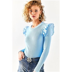 Olalook Kadın Bebe Mavi Omuzu Fisto Detaylı Likralı Pamuk Bluz BLZ-19002380