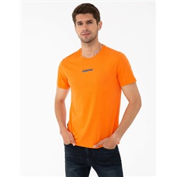 Turuncu Slim Fit Dynamic Baskılı Bisiklet Yaka Tişört