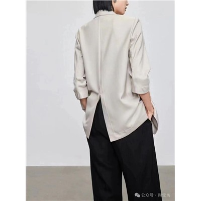 Стильные женские пиджаки ❤️ Шикарные цвета  Бренд не видно, но качество на высоте!