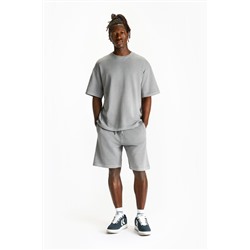 Plush jogger Bermuda shorts