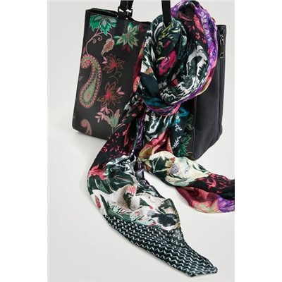 Foulard rectangular patch floral