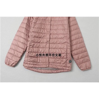 Лёгкая курточка на весну  корейского бренда