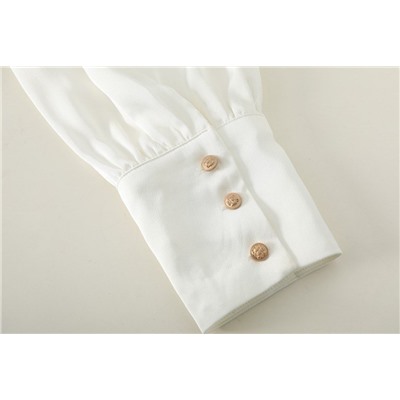 Романтичная нежная блузка с очень красивыми рукавами и шарфиком