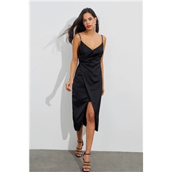 Cool & Sexy Kadın Siyah Sırtı Drape Saten Elbise BK1577
