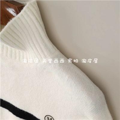 Женский свитер ✅U*NIQLO  Экспорт, оригинал Материал: акрил, нейлон, спандекс