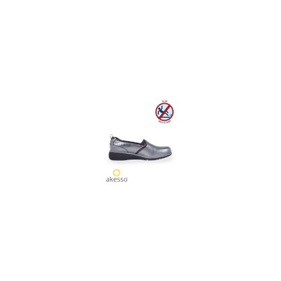 Akesso VersaLite Slip On Nursing Shoe