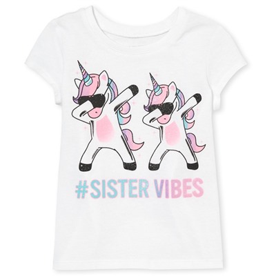 Baby And Toddler Girls Short Sleeve Glitter 'Hashtag Sister Vibes' Dancing Unicorn Graphic Tee