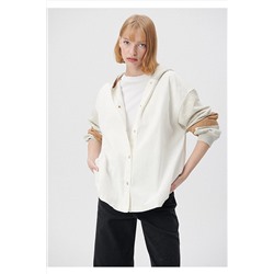 MaviKapüşonlu Beyaz Gömlek Oversize / Geniş Kesim 1210620-70057