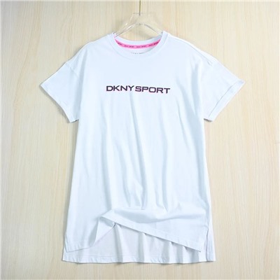 Женская футболка DKN*Y