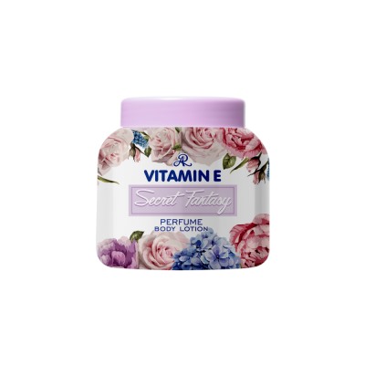 Парфюмированный крем для тела/ AR Vitamin E Secret Fantasy Perfume Body Lotion 200 g
