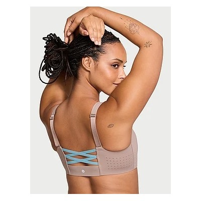 Featherweight Max™ Front-Close Sports Bra