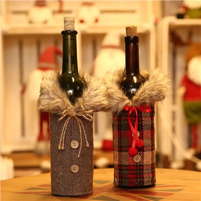 ественские украшения кРождественоское красное вино набор меховой воротник бутылка вина набор красное вино мешок подарок мешок подарок мешок рождественский стол украшения