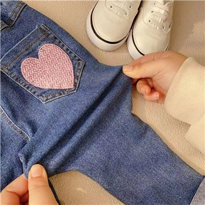 Детские джинсы с вышитым сердцем на заднем кармане Последние три фото с отзывов ✏️НОВИНКА 2023 года