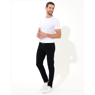 Beyaz Slim Fit Bisiklet Yaka Basic Tişört