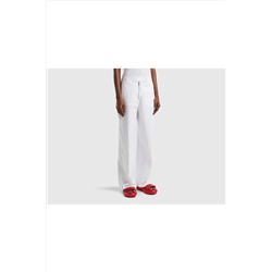 United Colors of Benetton Kadın Beyaz Maskülen Kesim Pantolon Beyaz 123P4NECDF03L