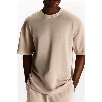 Short sleeve sweatshirt