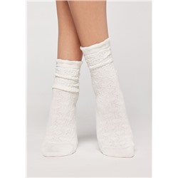 Kurze Socken mit Wolle