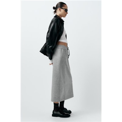 FEW ITEMS LEFT STRAIGHT FELT TEXTURE SKIRT