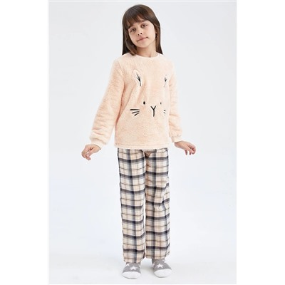 Defacto Kız Çocuk Uzun Kollu Pelüş Pijama Takımı Y5943A622WN
