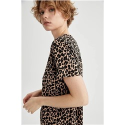 Defacto Leopar Baskılı Oversize Fit %100 Pamuk Tişört U1778AZ21SP