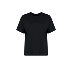 Trendyol Curve Siyah Örme Bisiklet Yaka Sırtı Baskılı T-shirt TBBSS23BF00024