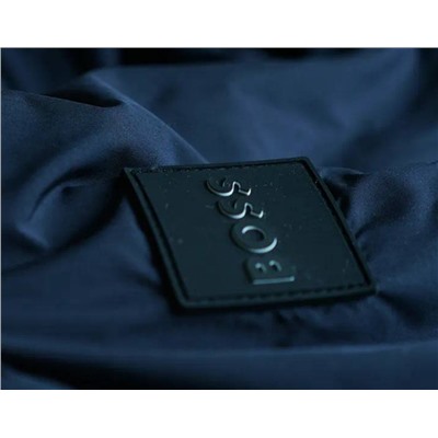 Hugo Bos*s 😊  не копия☄️ партия курток , изготовленных на заказ из импортной водонепроницаемой ткани, вес 500 грамм😱   цена на оф сайте выше 50 000👀 унисекс✔️