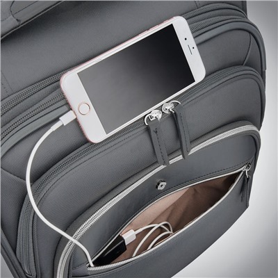 Mobile Solution Carry-On Expandable Spinner